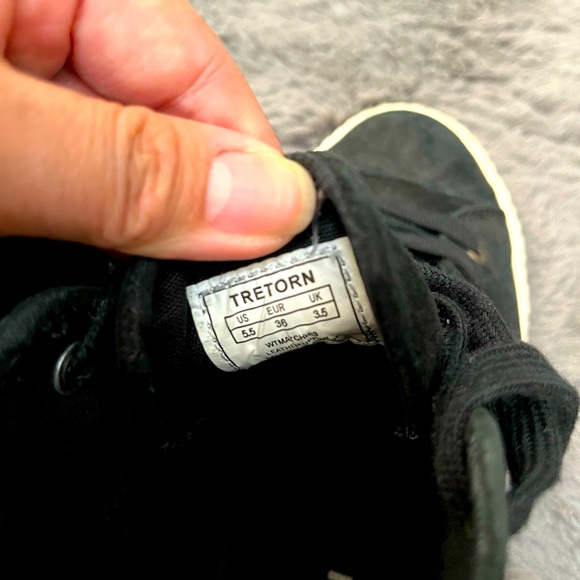 Tretorn Suede hi top sneakers - Picture 4 of 4